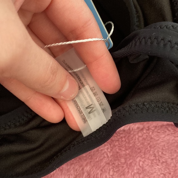 Black Two piece swimsuit - Picture 11 of 12